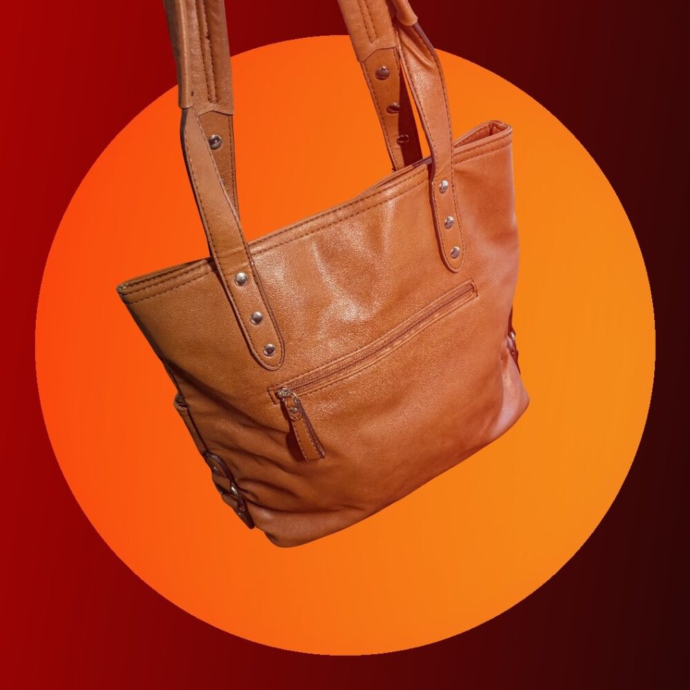 Golden-Brown Carry